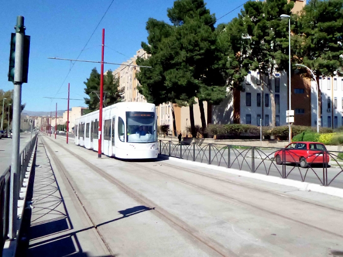 Maggioranza sotto... il tram: rinviata ancora la delibera, &egrave; corsa contro il tempo e le opposizioni si scatenano