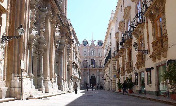 Scontro nell'opposizione a Trapani: Guaiana contro Fileccia, "Amo Trapani" resta con due soli consiglieri