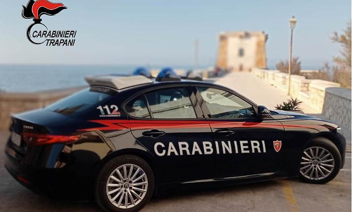 Raffica di controlli a Trapani: il comando provinciale dei Carabinieri arresta 2 persone, 87 deferiti e 53 segnalati per droga